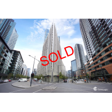 高性价比Docklands中心位置一房水景公寓